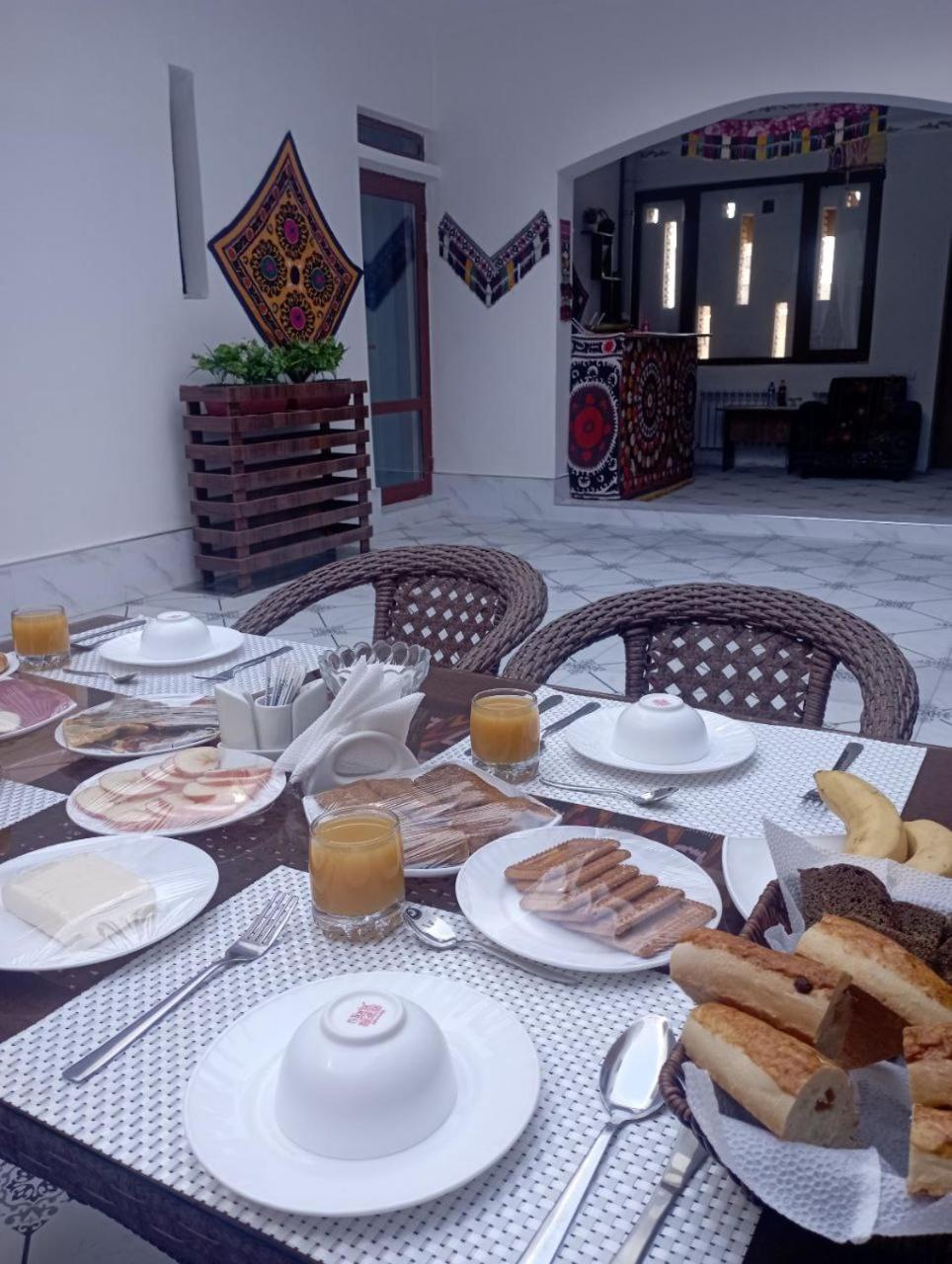 Art Suzani National House Hotel Bukhara Bagian luar foto