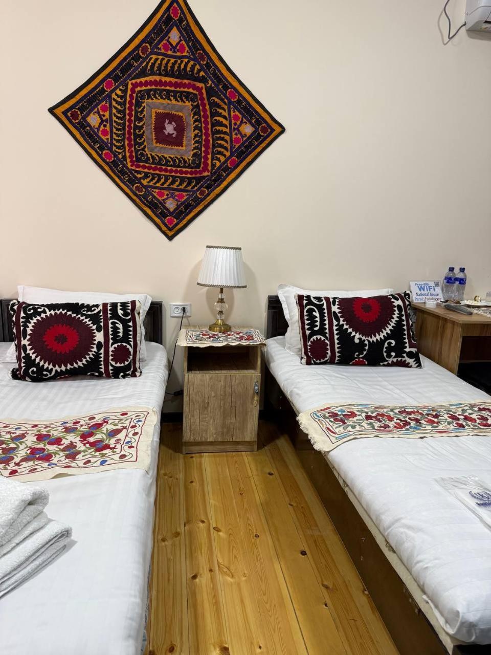 Art Suzani National House Hotel Bukhara Bagian luar foto